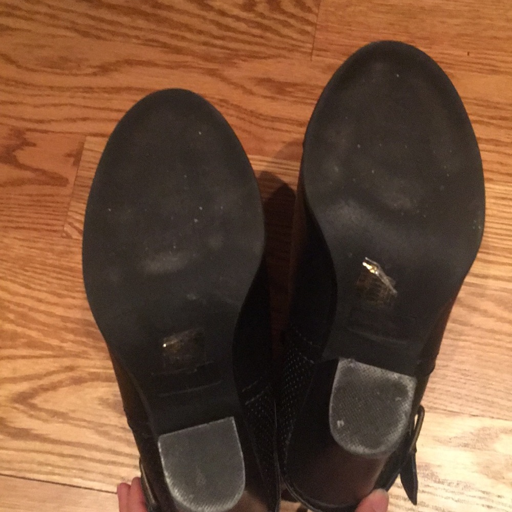 Forever 21 Ankle Bootie - Picture 5 of 6